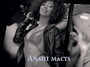 Anahi_macys