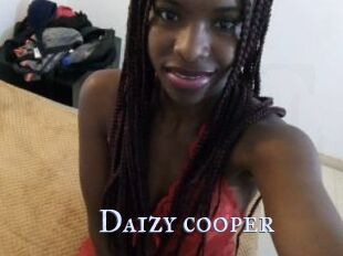 Daizy_cooper