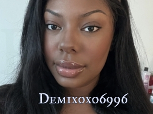 Demixoxo6996