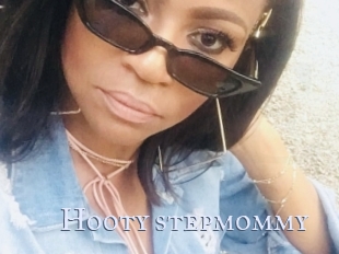 Hooty_stepmommy