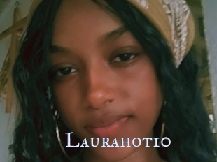 Laurahot10
