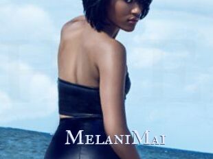 MelaniMai